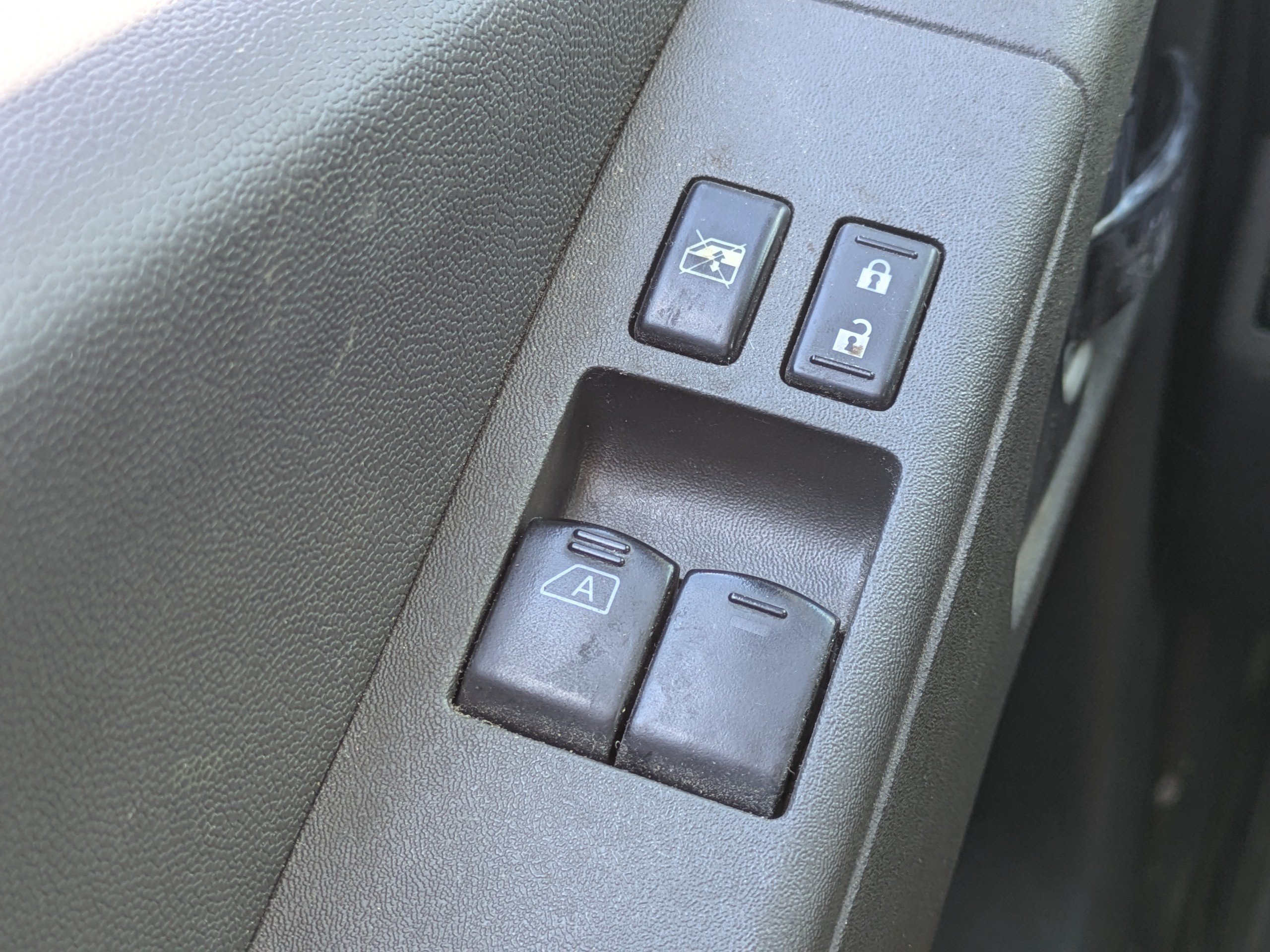Used 2020 Nissan Frontier SV RWD image 17