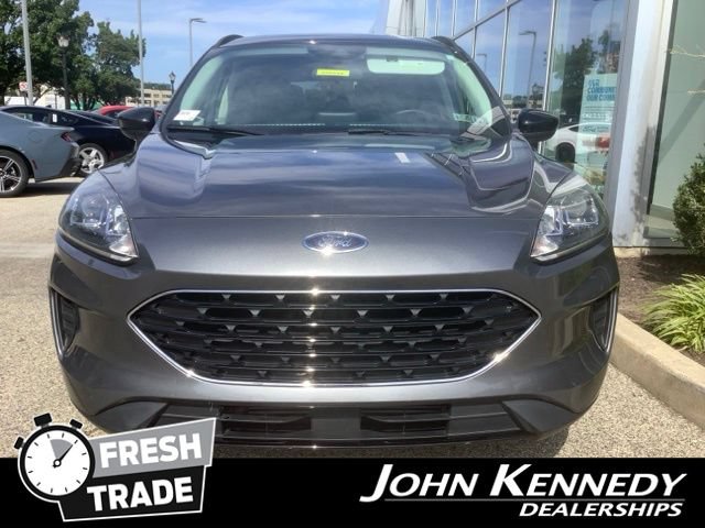Certified 2022 Ford Escape SE w/ SE Sport Appearance Package AWD/4WD image 6