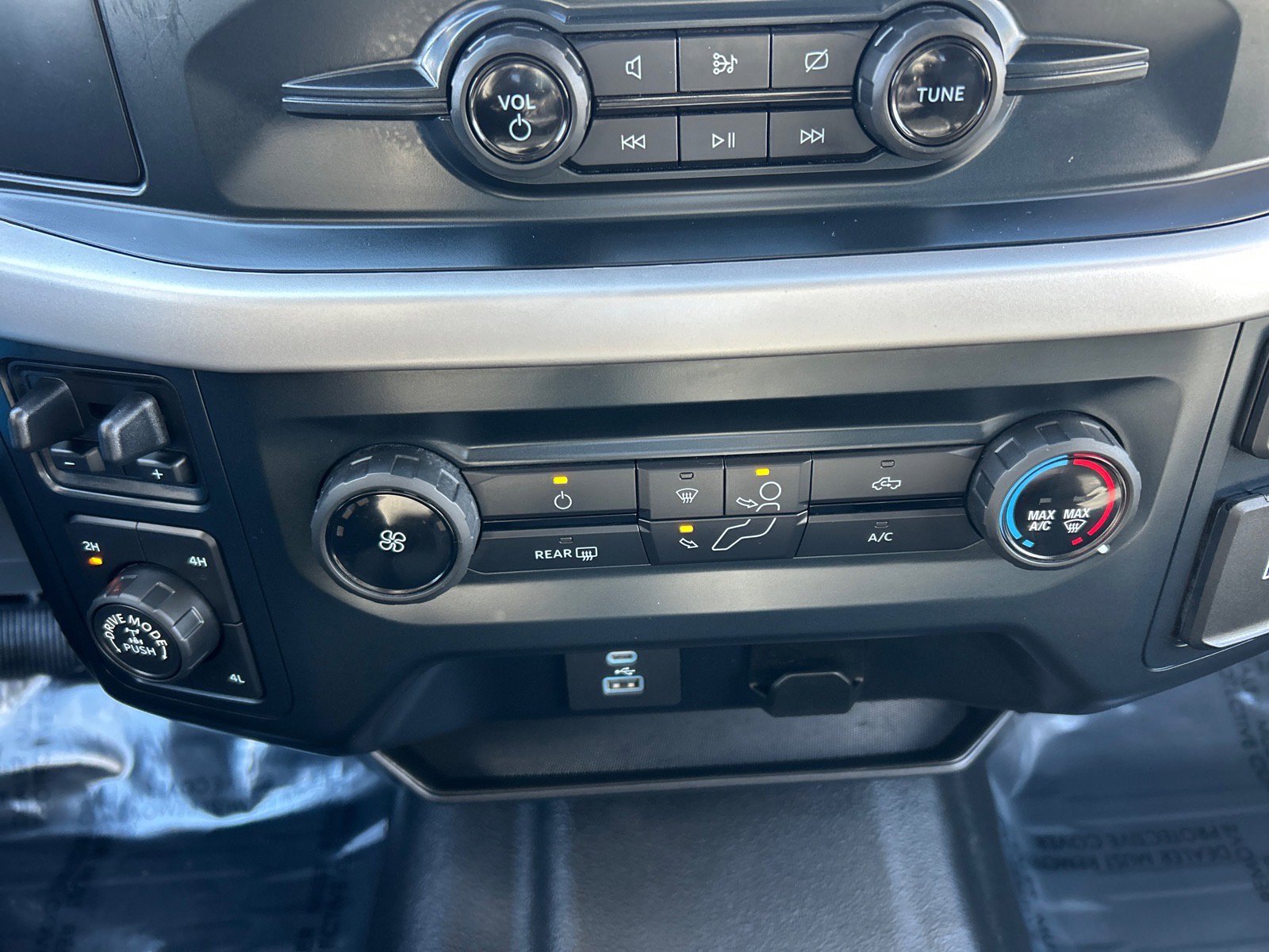 Certified 2022 Ford F150 XL w/ Equipment Group 101A High image 28