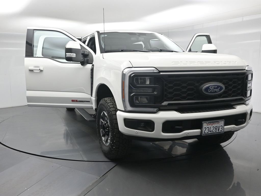 Certified 2023 Ford F250 Lariat w/ Lariat Ultimate Package image 37