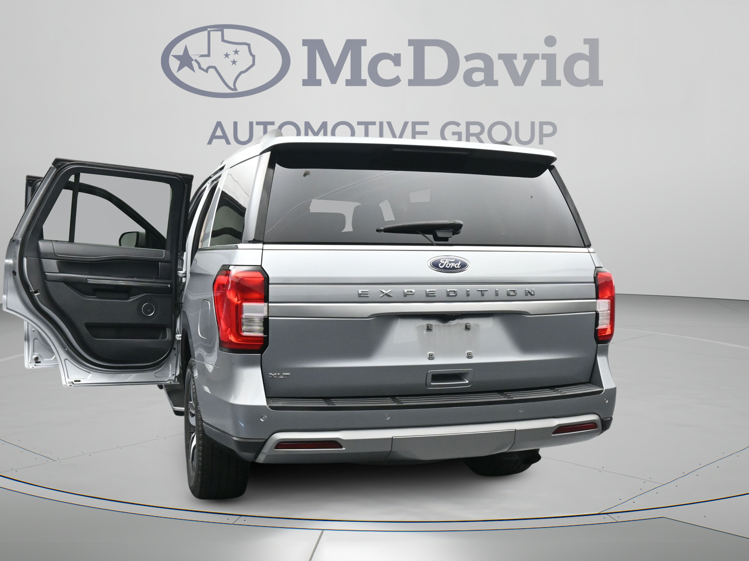 Certified 2023 Ford Expedition XLT RWD image 45