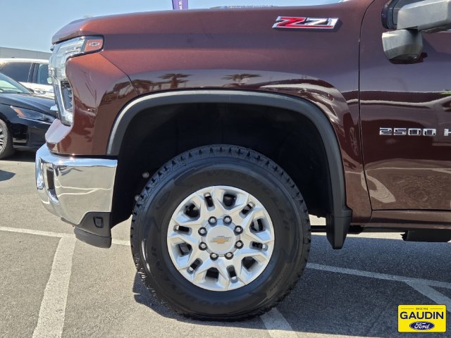 Used 2024 Chevrolet Silverado 2500 LTZ w/ LTZ Plus Package AWD/4WD image 10