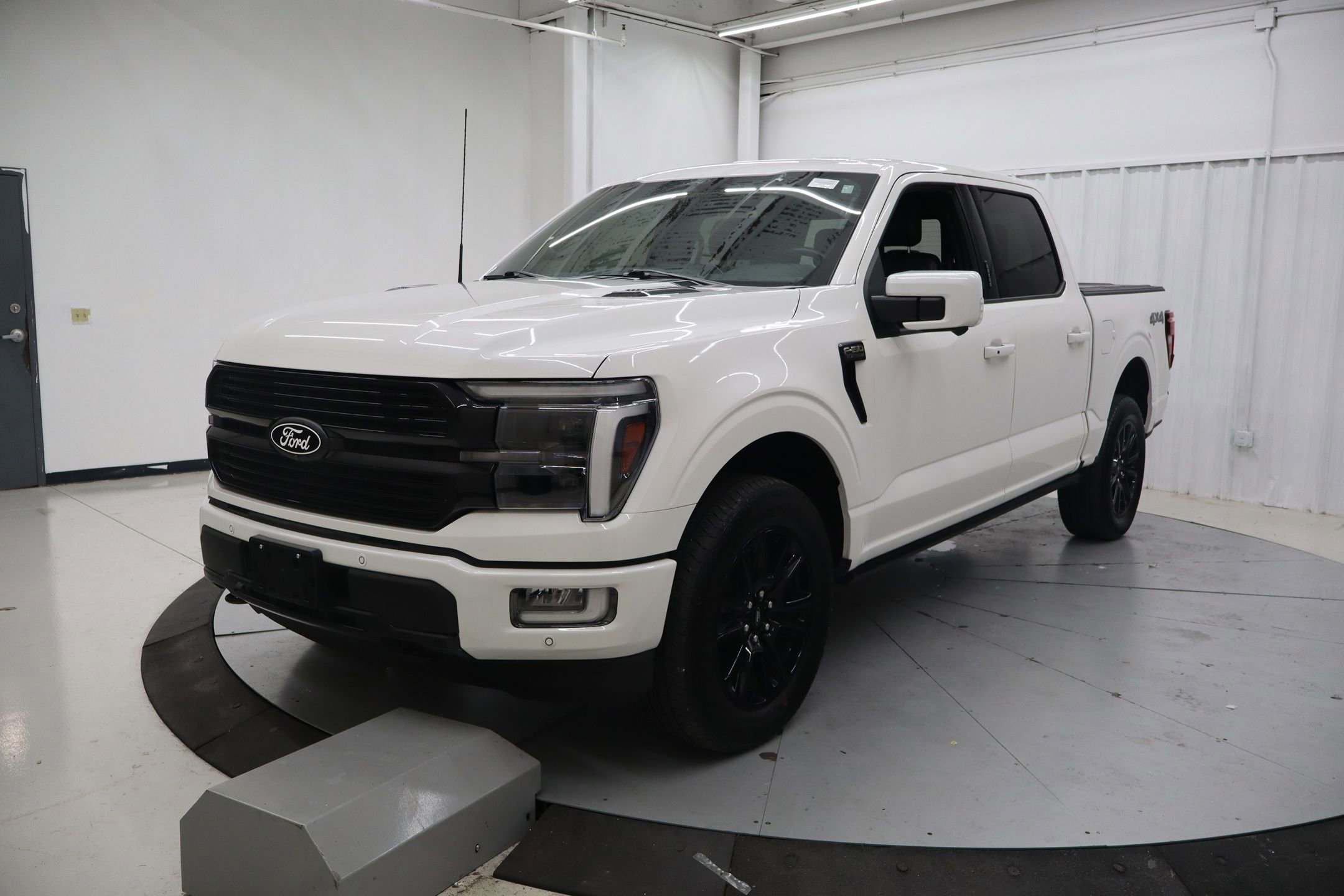 Certified 2024 Ford F150 Platinum image 8