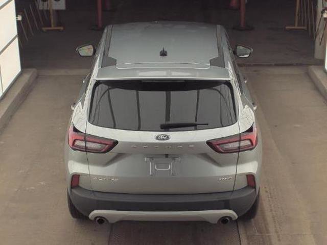 Certified 2023 Ford Escape Active w/ Tech Pack #2 image 3