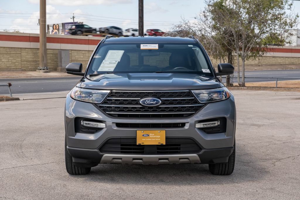 Certified 2023 Ford Explorer XLT w/ Equipment Group 202A RWD image 3