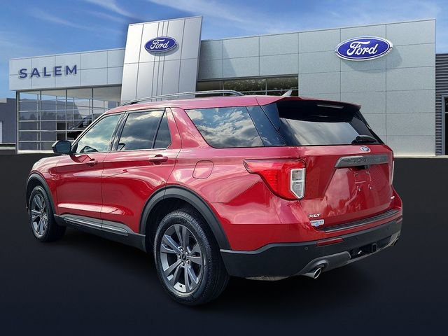 Certified 2023 Ford Explorer XLT w/ Equipment Group 202A image 4