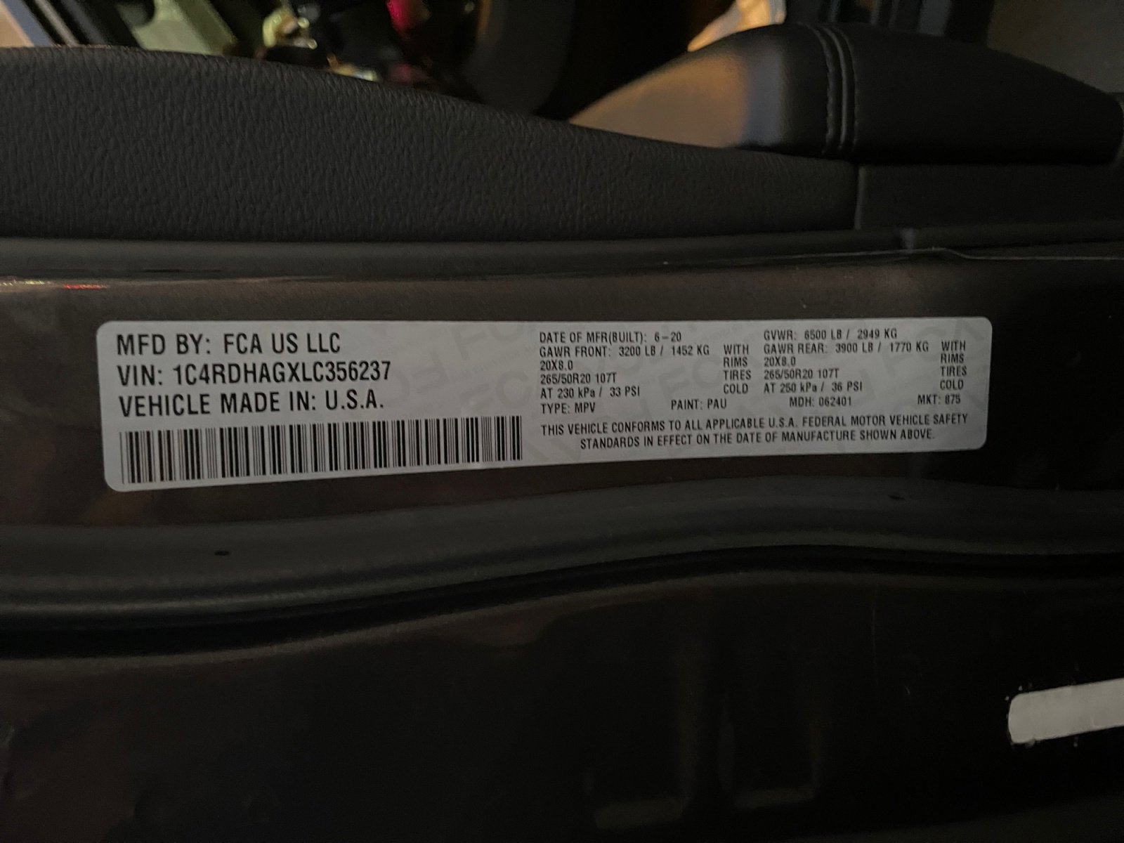 Used 2020 Dodge Durango SXT image 35