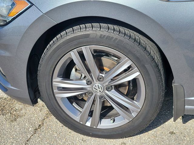 Used 2020 Volkswagen Jetta R-Line FWD image 8