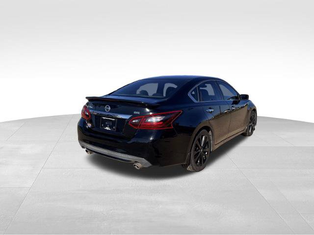 Used 2017 Nissan Altima 2.5 SR w/ Midnight Edition Package FWD image 24