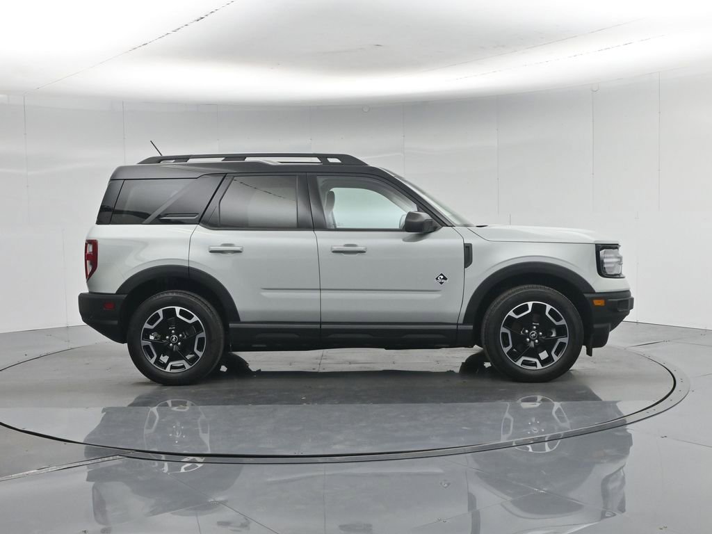 Certified 2023 Ford Bronco Sport Outer Banks w/ Tech Package AWD/4WD image 30