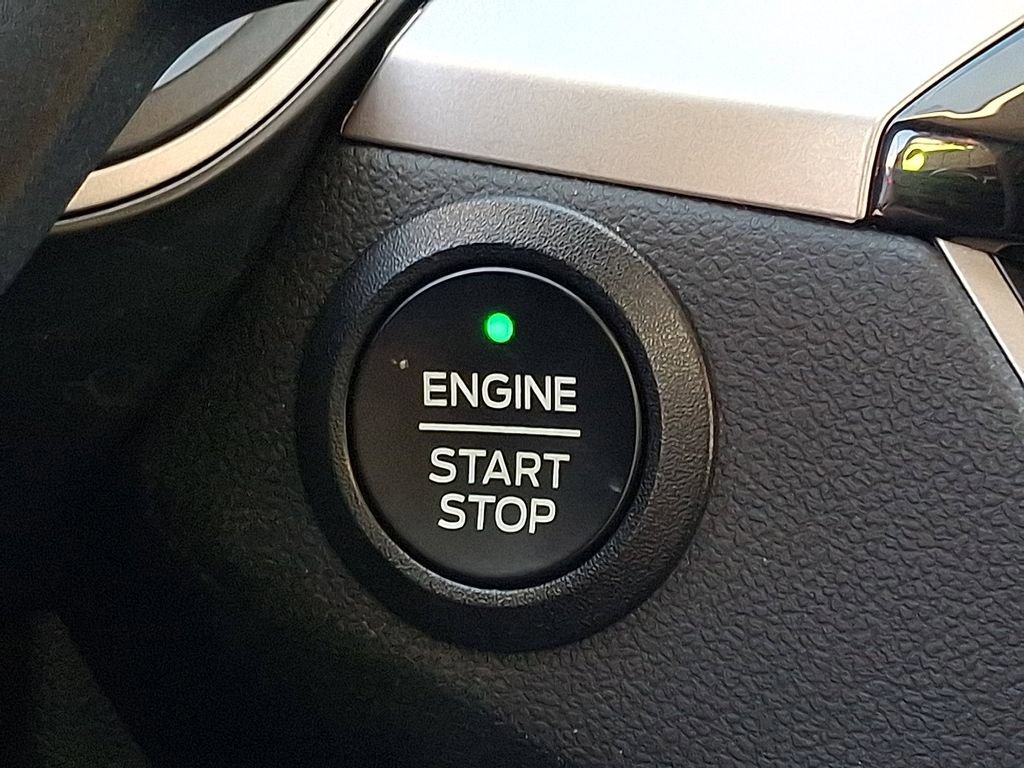 Certified 2022 Ford Escape SE w/ Cold Weather Package image 22