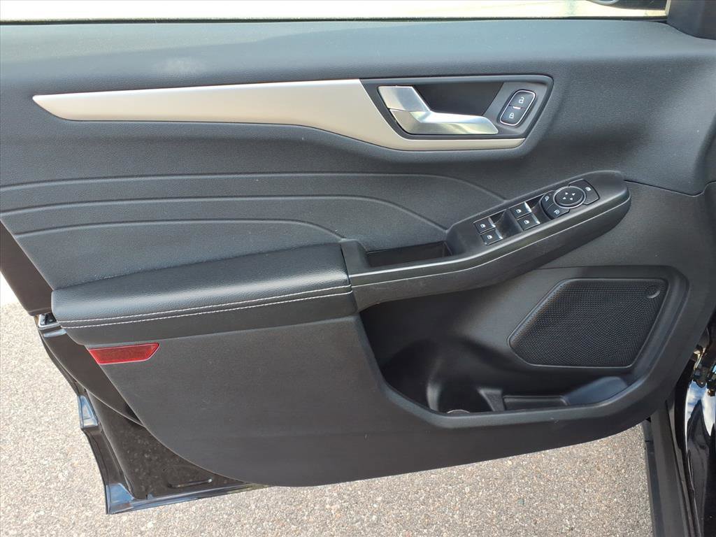 Certified 2022 Ford Escape SEL image 13