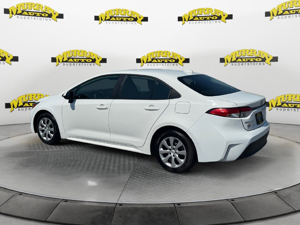 Used 2024 Toyota Corolla LE FWD image 3