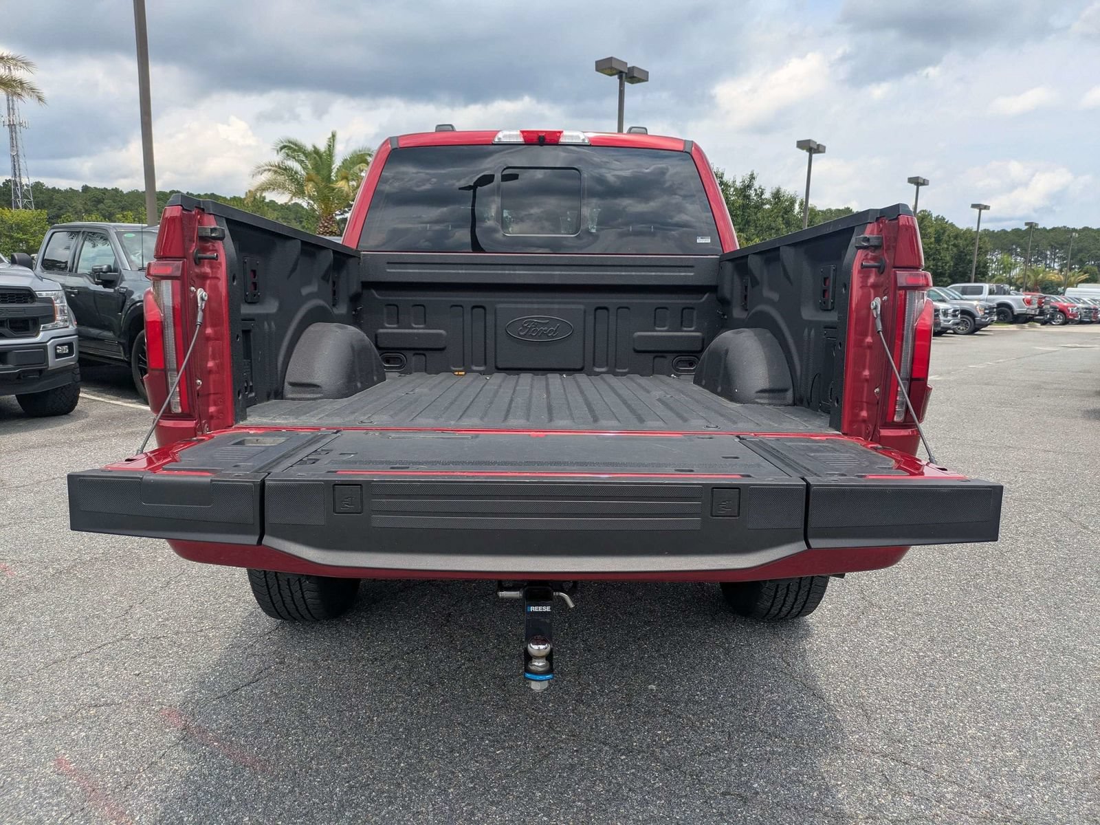 Certified 2025 Ford F150 Platinum w/ FX4 Off-Road Package AWD/4WD image 6