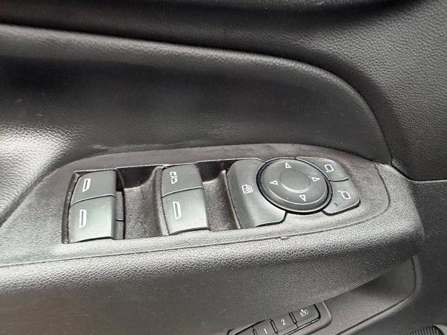 Used 2019 Chevrolet Equinox Premier image 19