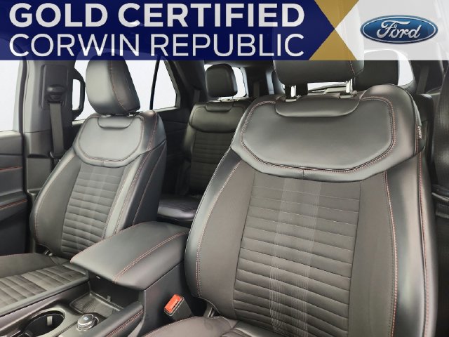 Certified 2026 Ford Explorer ST-Line AWD/4WD image 11