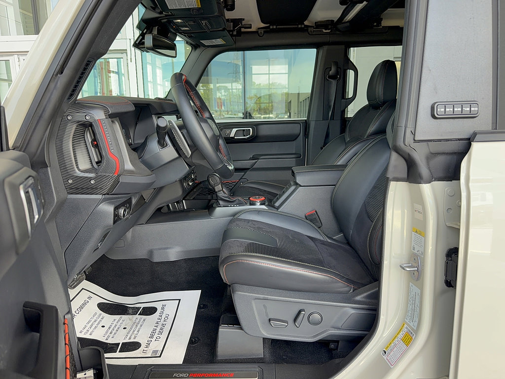 Certified 2025 Ford Bronco Raptor w/ Interior Carbon Fiber Pack AWD/4WD image 12