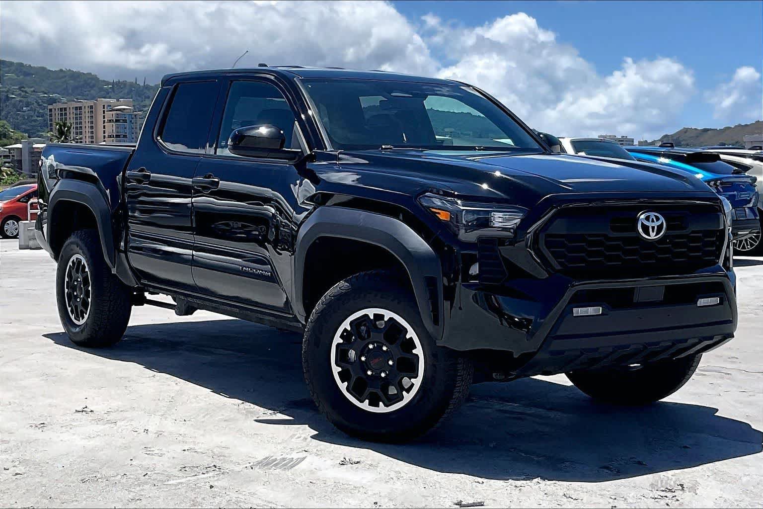 Used 2025 Toyota Tacoma TRD Off-Road AWD/4WD image 21