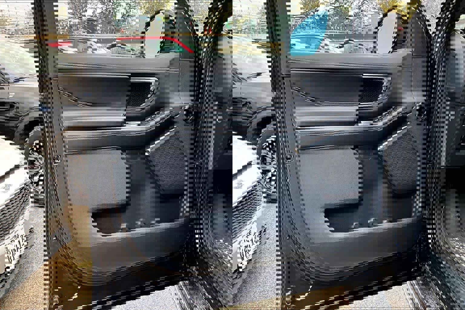 Certified 2025 Ford Expedition Platinum w/ Stealth Appearance Package image 23