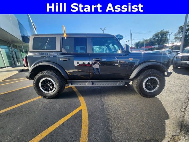 Certified 2024 Ford Bronco Badlands w/ Sasquatch Package AWD/4WD image 10