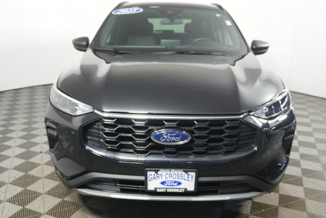 Certified 2025 Ford Escape ST-Line AWD/4WD image 8