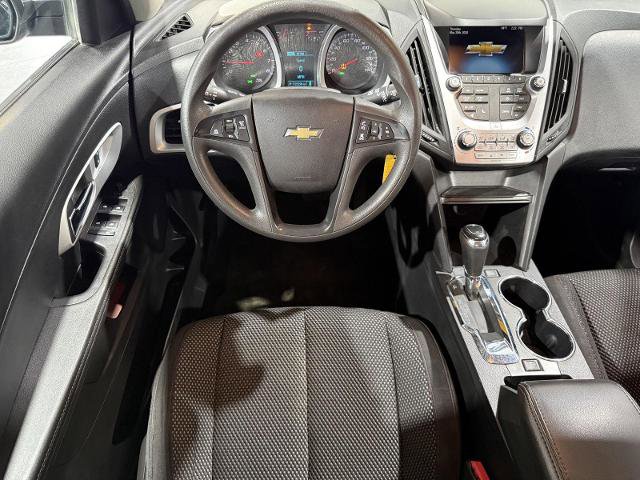 Used 2017 Chevrolet Equinox LS FWD image 16