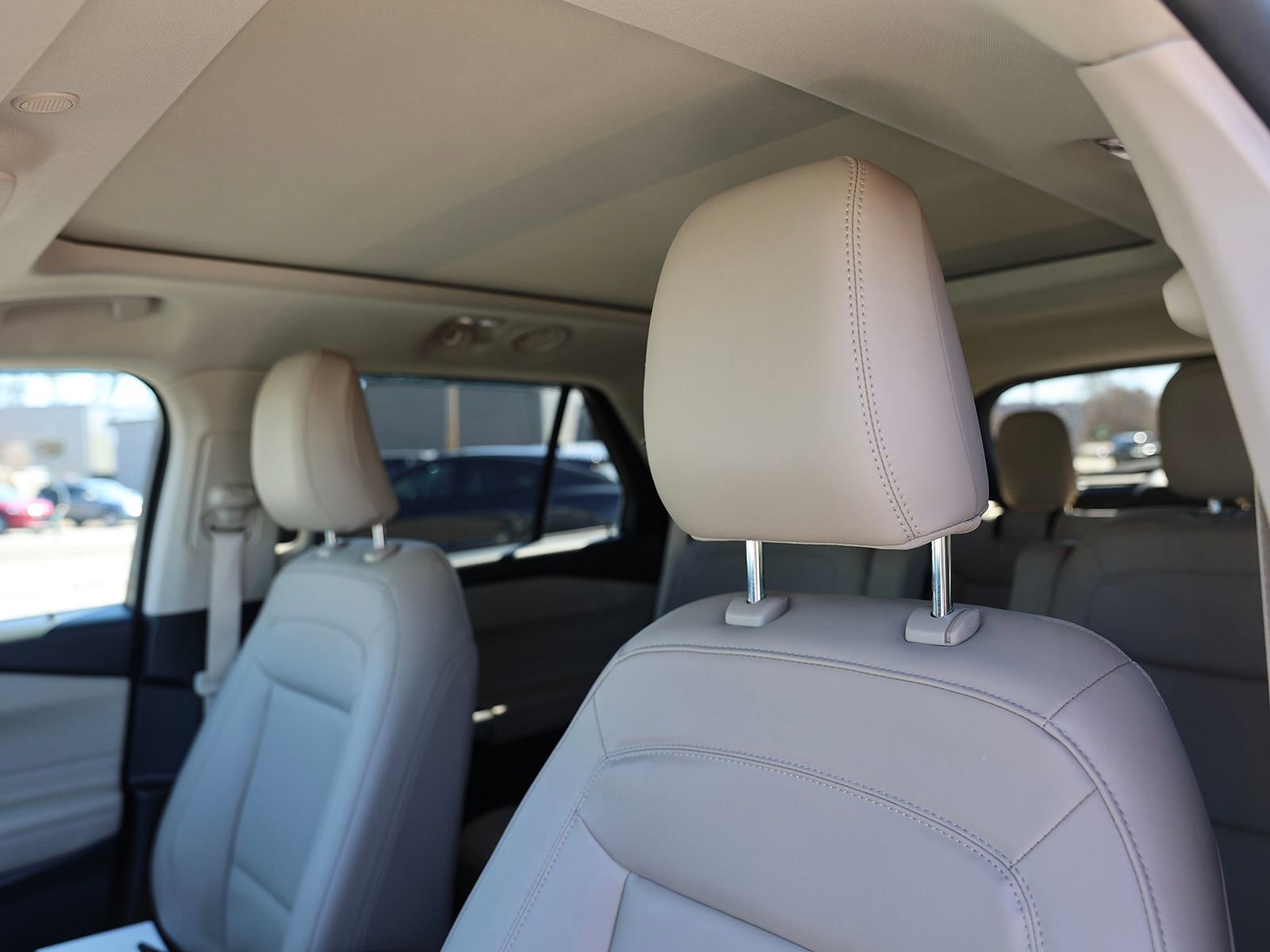 Certified 2023 Ford Explorer XLT w/ Equipment Group 202A image 20