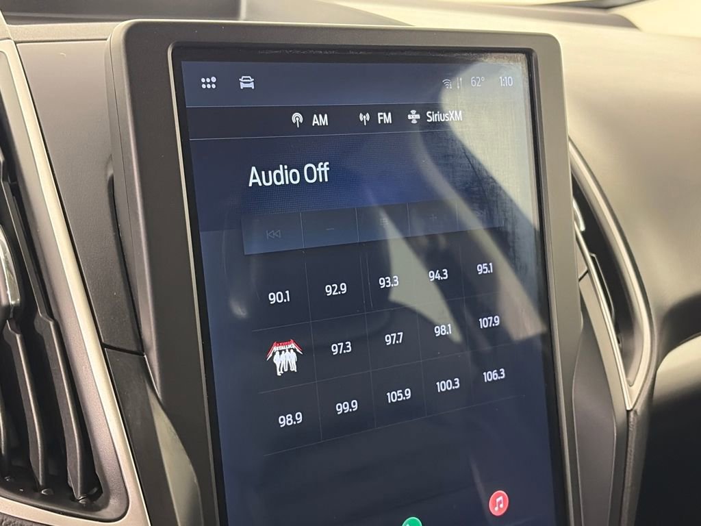 Certified 2024 Ford Edge SEL image 17