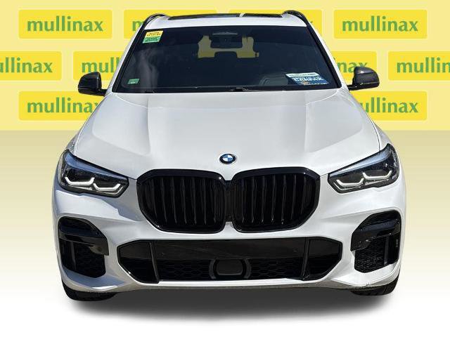 Used 2022 BMW X5 M50i image 7