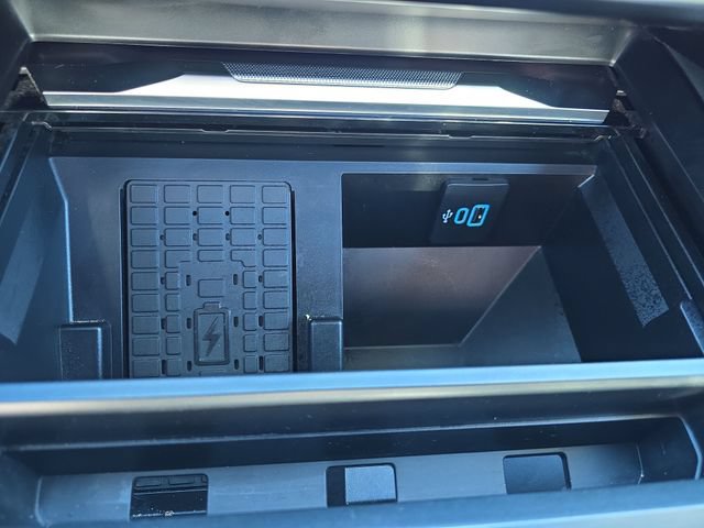 Certified 2026 Ford F350 Platinum AWD/4WD image 25
