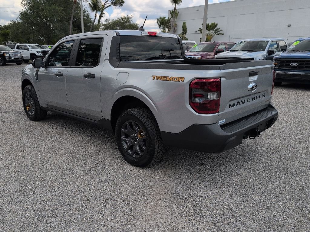 Certified 2024 Ford Maverick Tremor w/ Tremor Off-Road Package AWD/4WD image 5