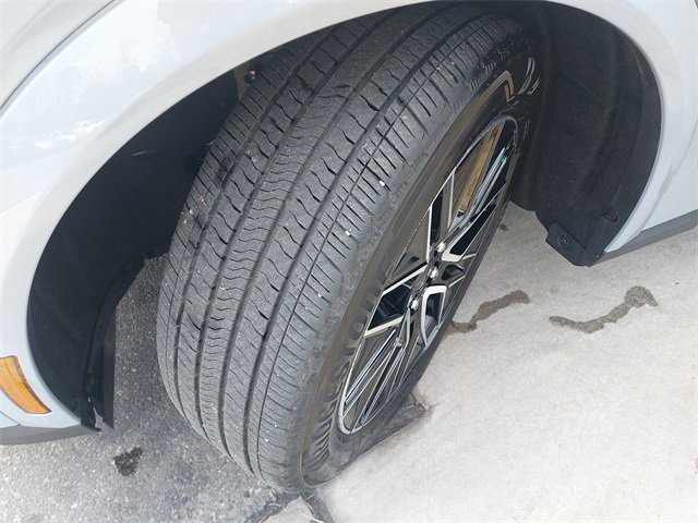 Certified 2025 Ford Mustang Mach-E Premium image 30