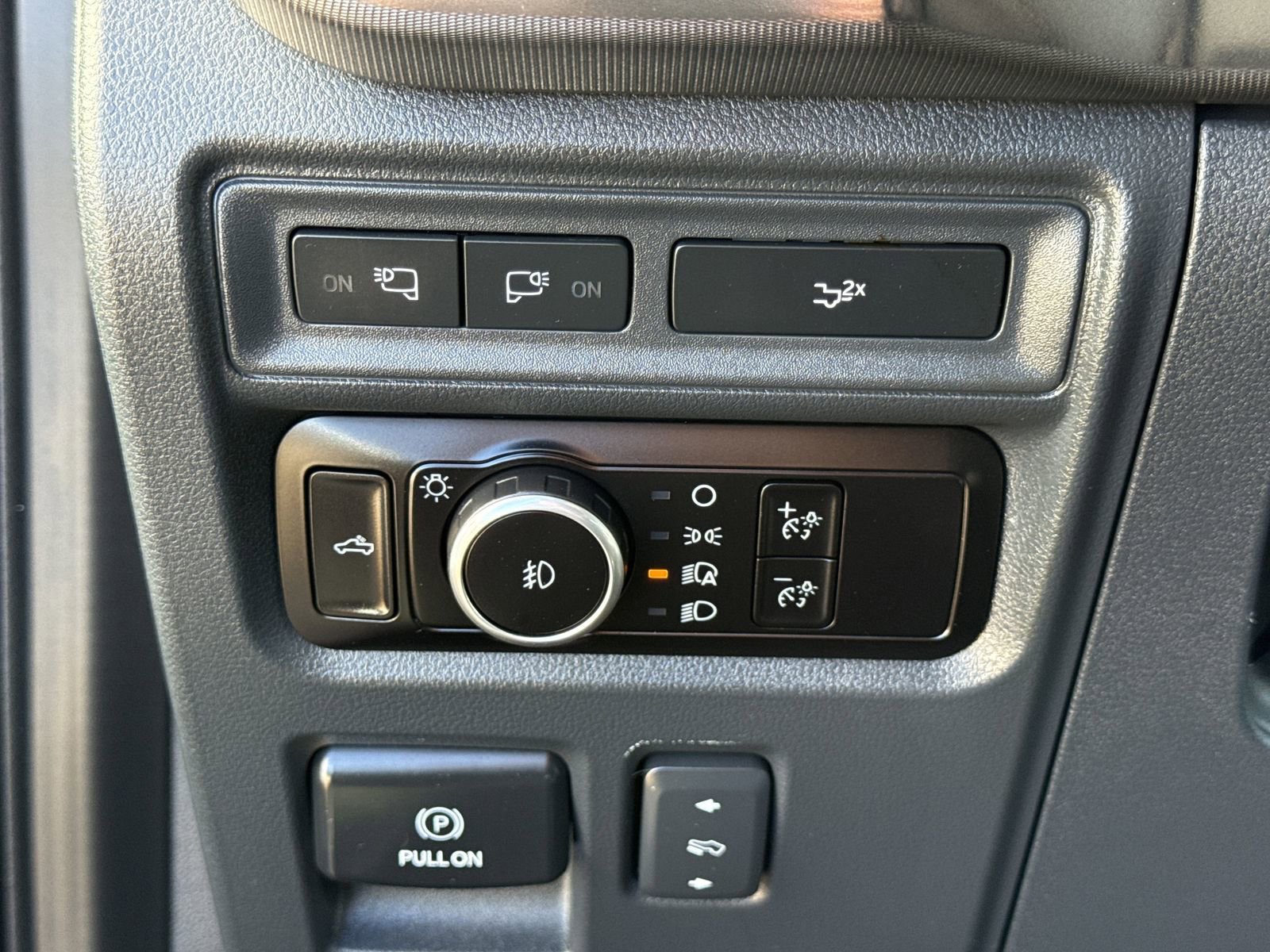 Certified 2023 Ford F150 Platinum image 26