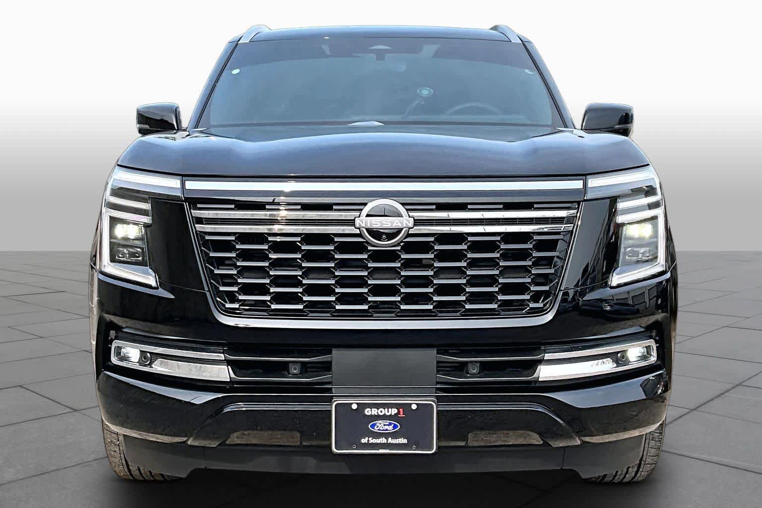 Used 2025 Nissan Armada Platinum Reserve AWD/4WD image 4