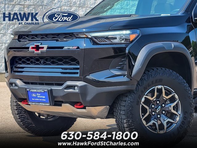 Used 2024 Chevrolet Colorado ZR2 w/ ZR2 Convenience Package III AWD/4WD image 2