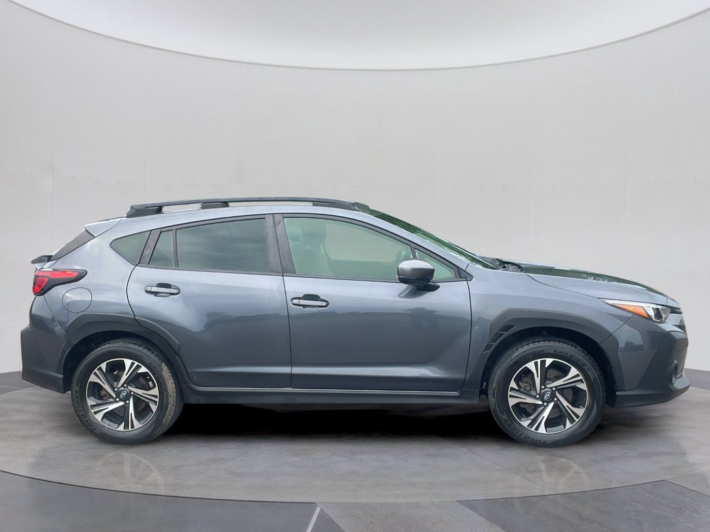 Used 2024 Subaru Crosstrek 2.0i Premium AWD/4WD image 5