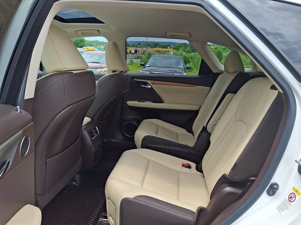 Used 2018 Lexus RX 450hL Premium w/ Premium Package AWD/4WD image 10
