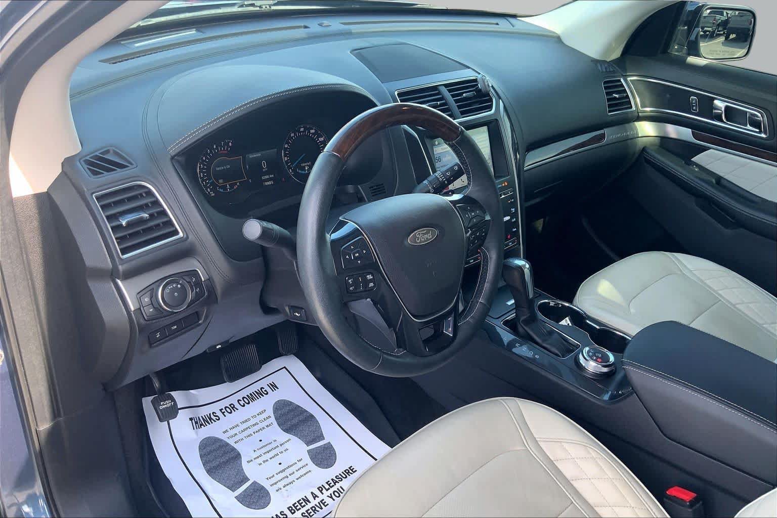 Certified 2018 Ford Explorer Platinum AWD/4WD image 17