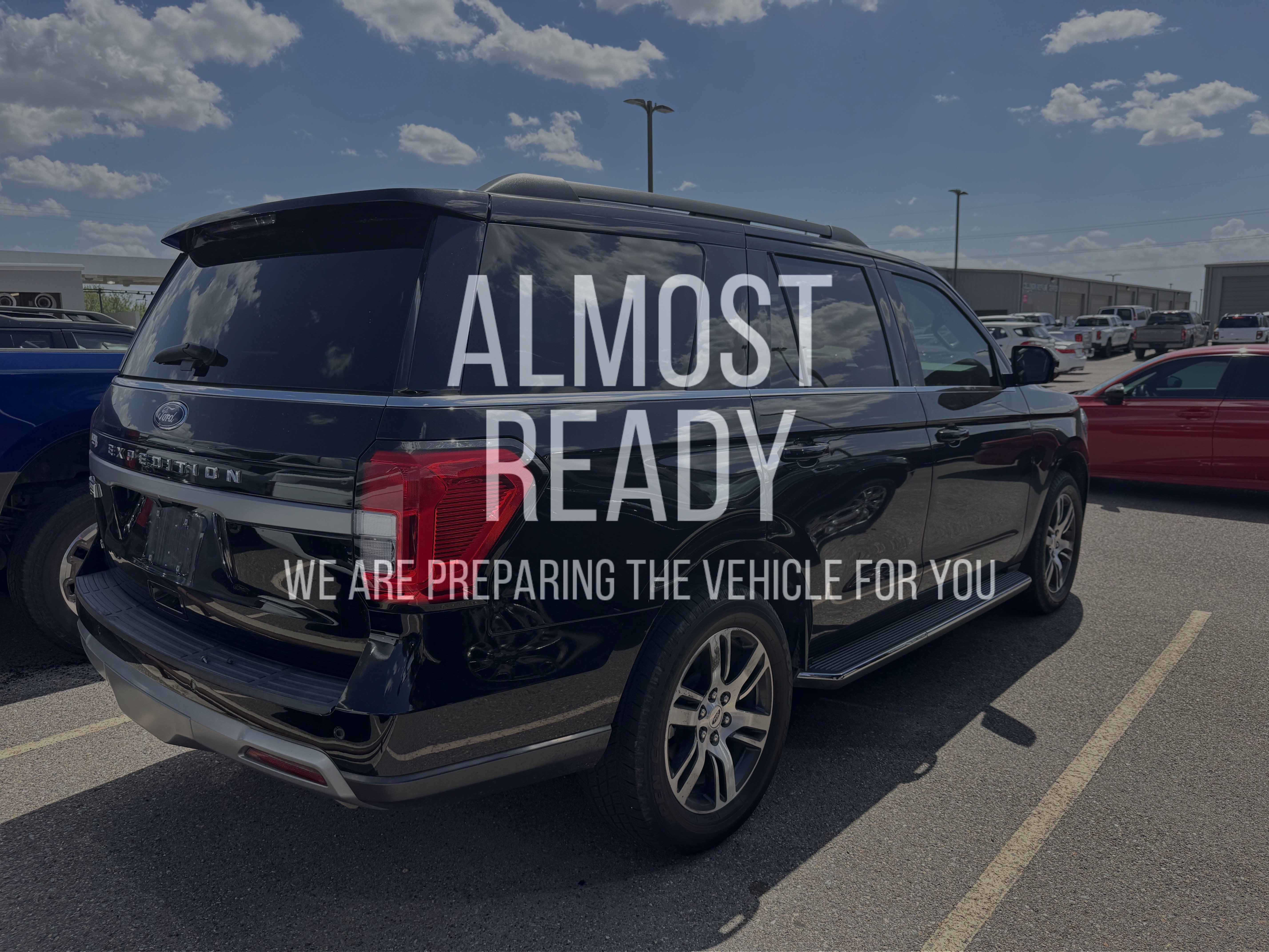 Certified 2023 Ford Expedition XLT RWD image 4