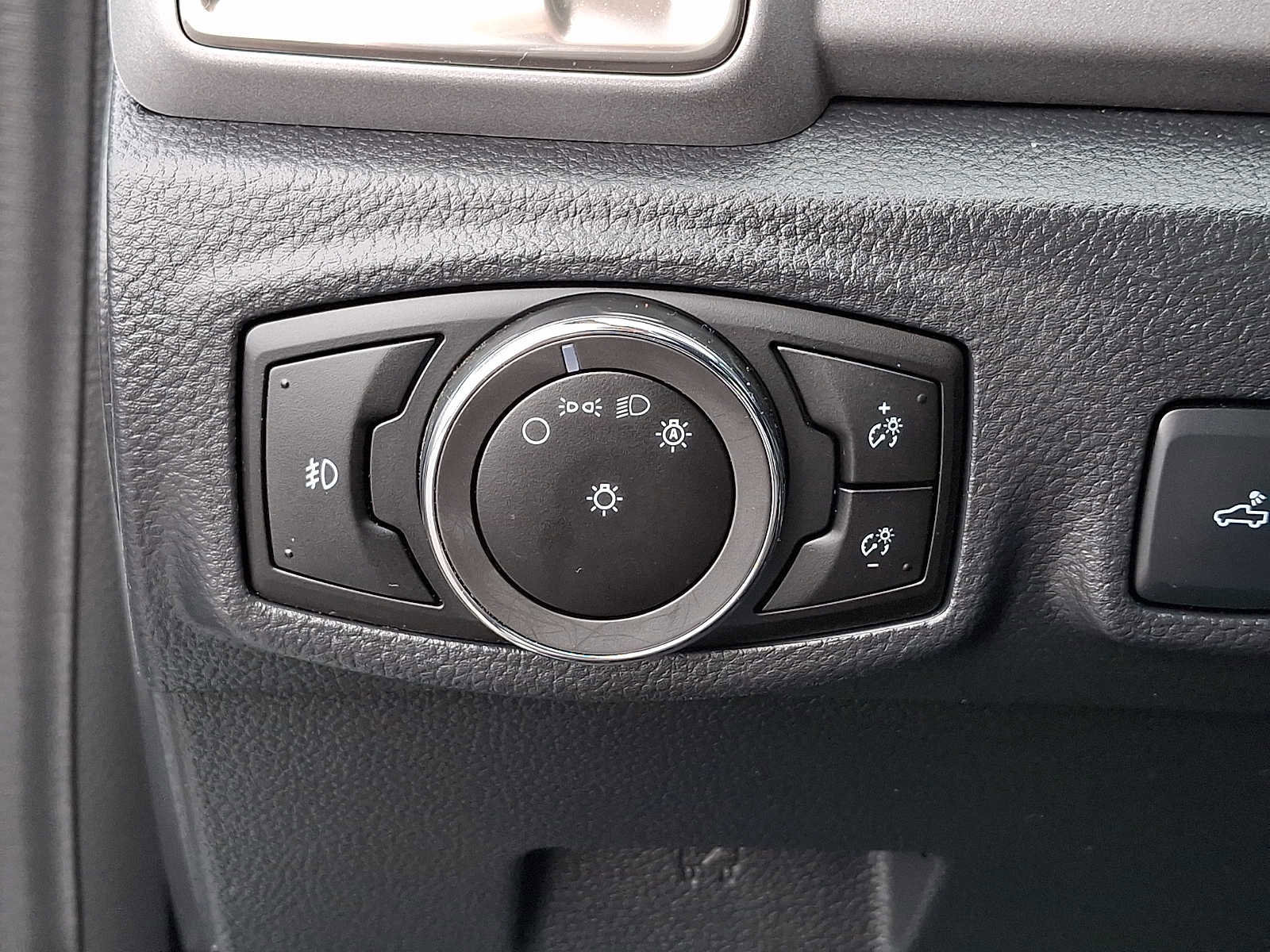 Certified 2023 Ford Ranger XLT w/ Equipment Group 301A Mid image 25