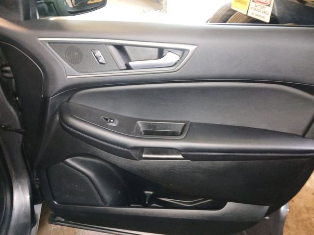 Certified 2024 Ford Edge SEL w/ Convenience Package AWD/4WD image 48