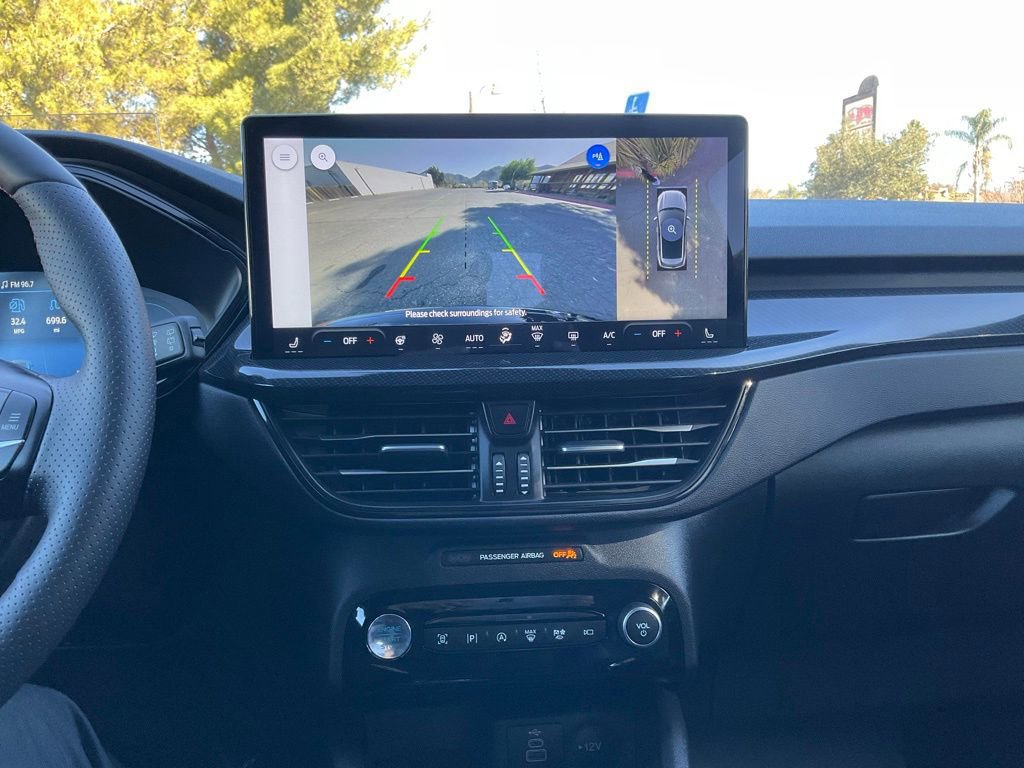 Certified 2024 Ford Escape ST-Line Elite w/ Premium Technology Package image 44