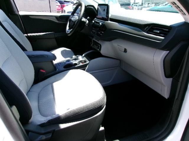 Certified 2023 Ford Escape Active AWD/4WD image 4