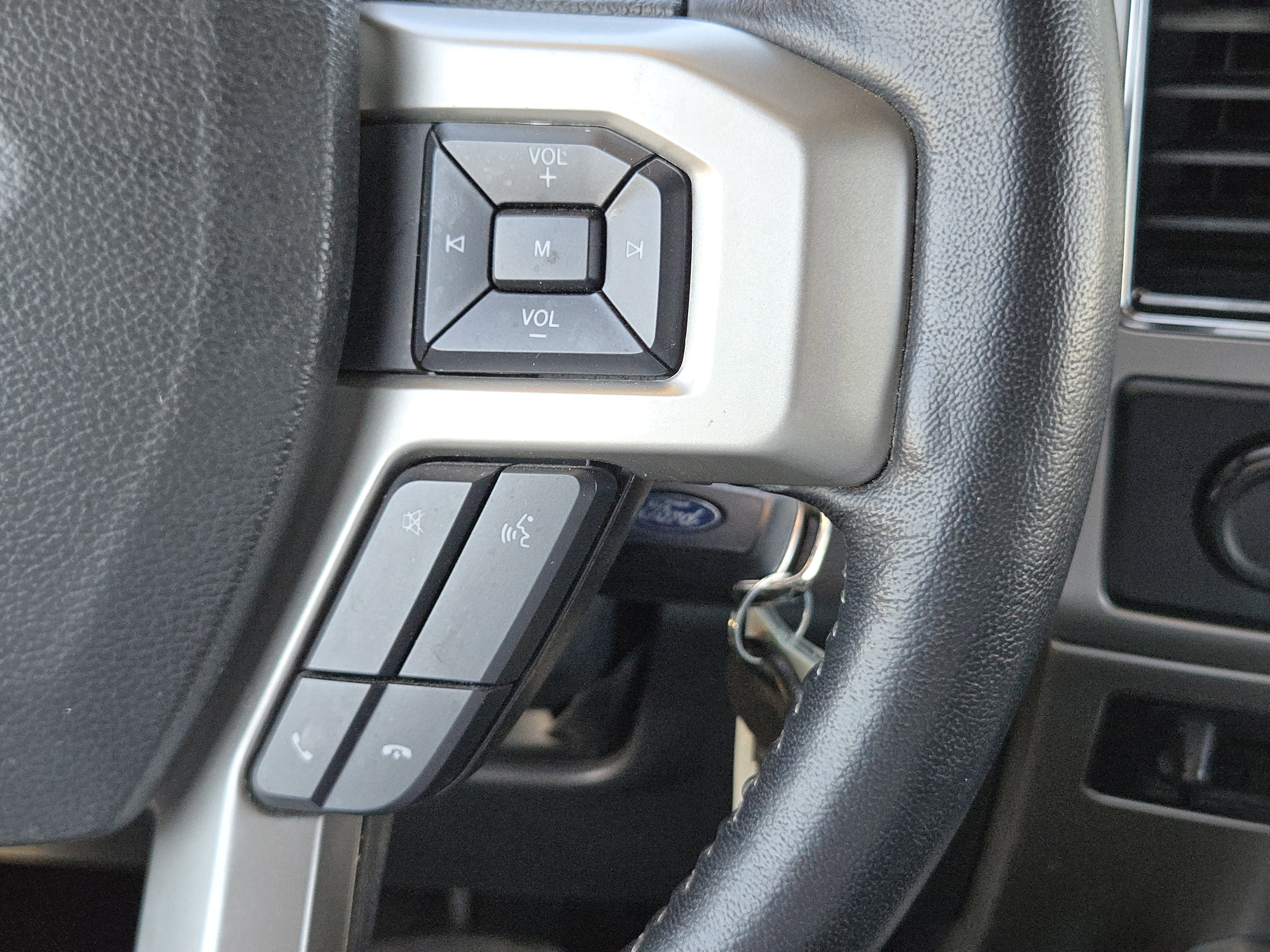 Certified 2022 Ford F250 Lariat w/ Lariat Value Package image 27