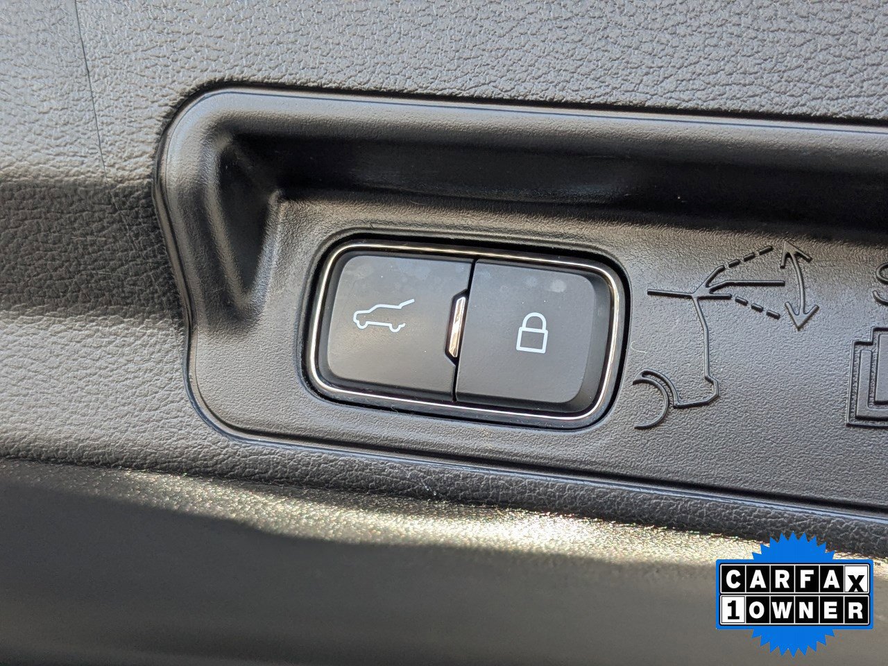 Certified 2024 Ford Explorer XLT w/ Equipment Group 202A image 16