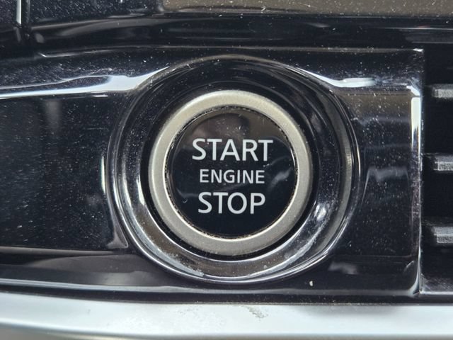 Used 2022 Nissan Pathfinder SV AWD/4WD image 20