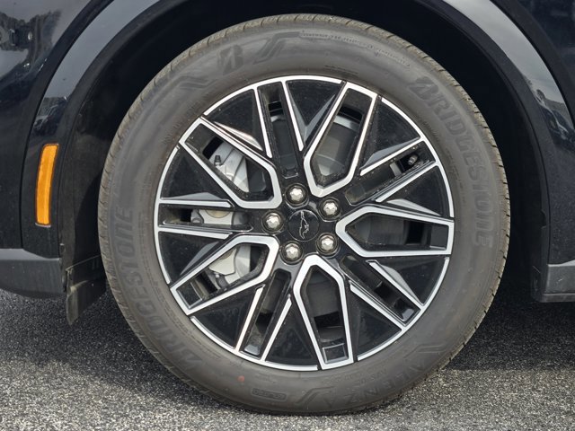 Certified 2025 Ford Mustang Mach-E Premium image 10