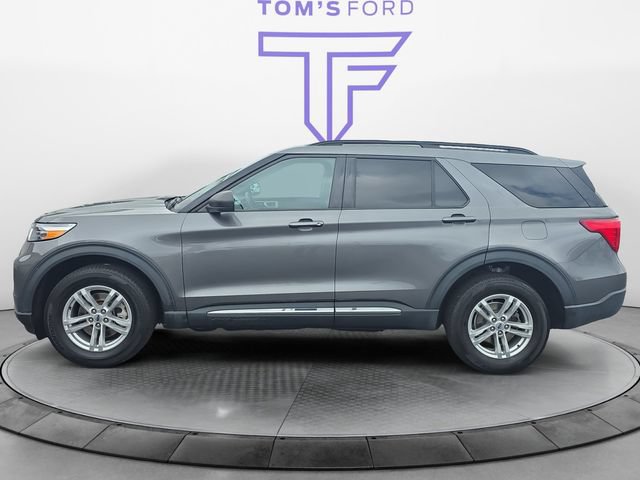 Certified 2023 Ford Explorer XLT AWD/4WD image 2