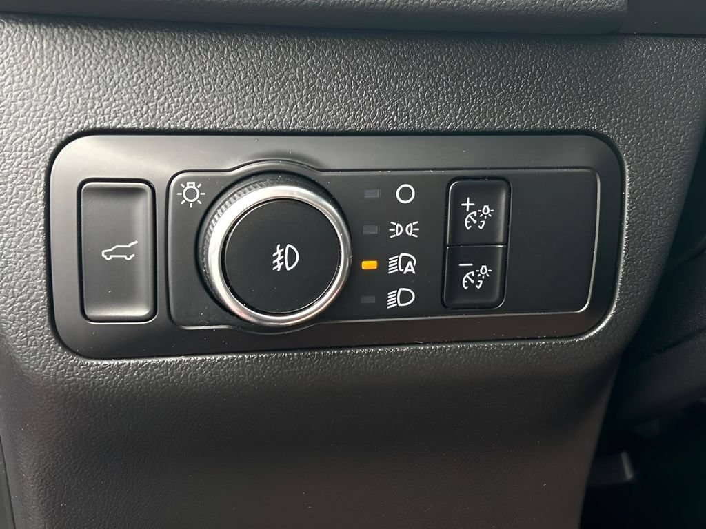 Certified 2023 Ford Escape Platinum AWD/4WD image 23
