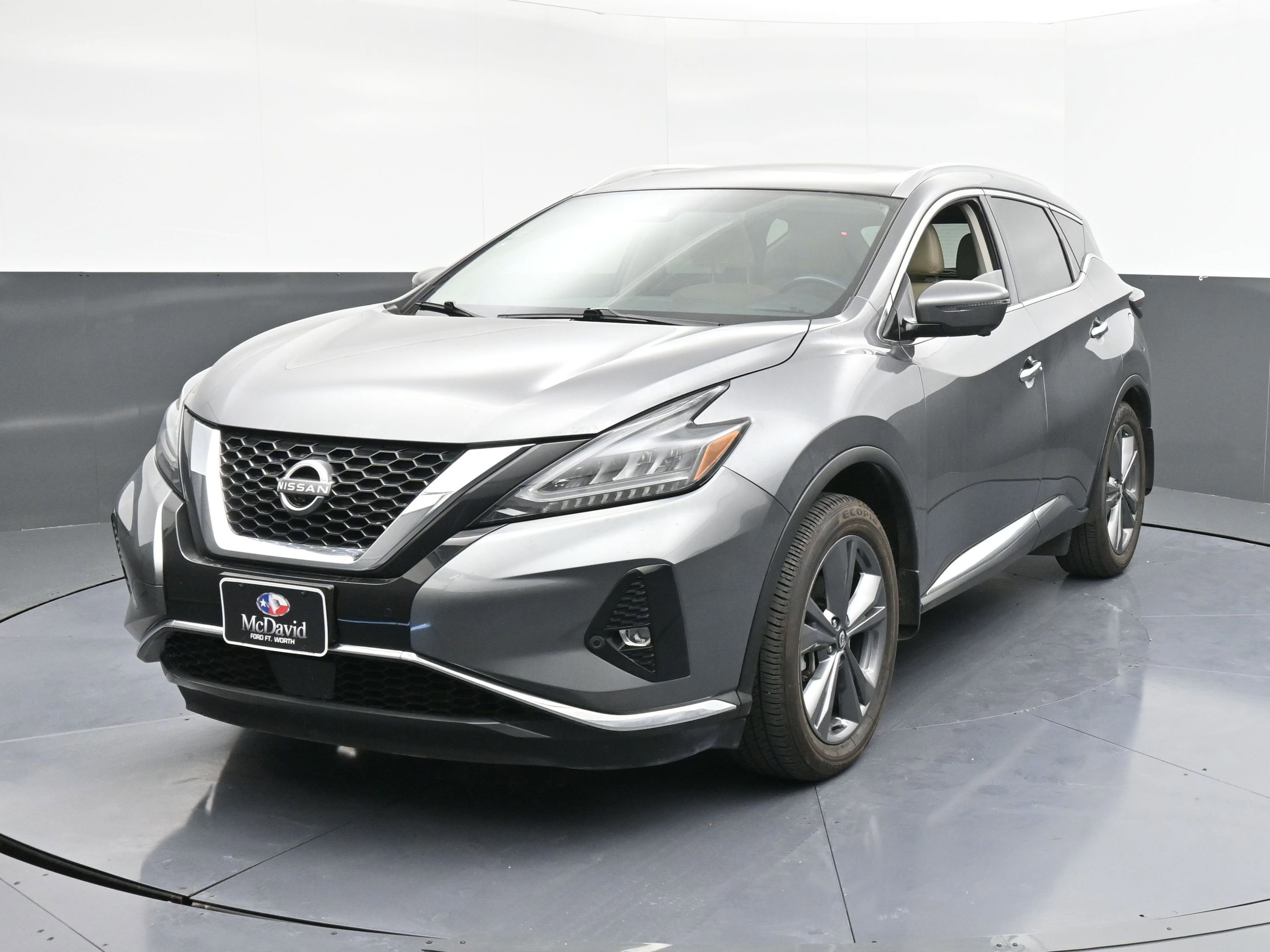 Used 2023 Nissan Murano Platinum w/ Cargo Package image 2